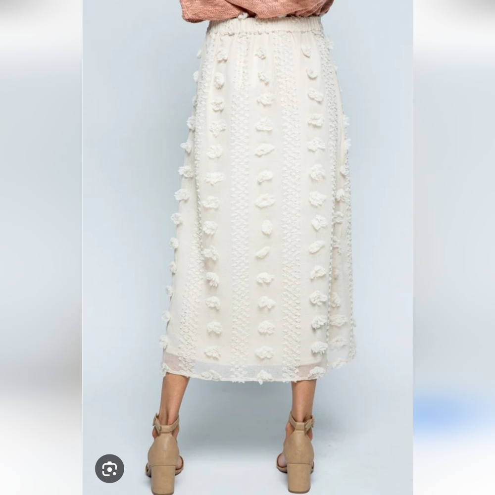 Elegant Cream Skirt with Textured Details